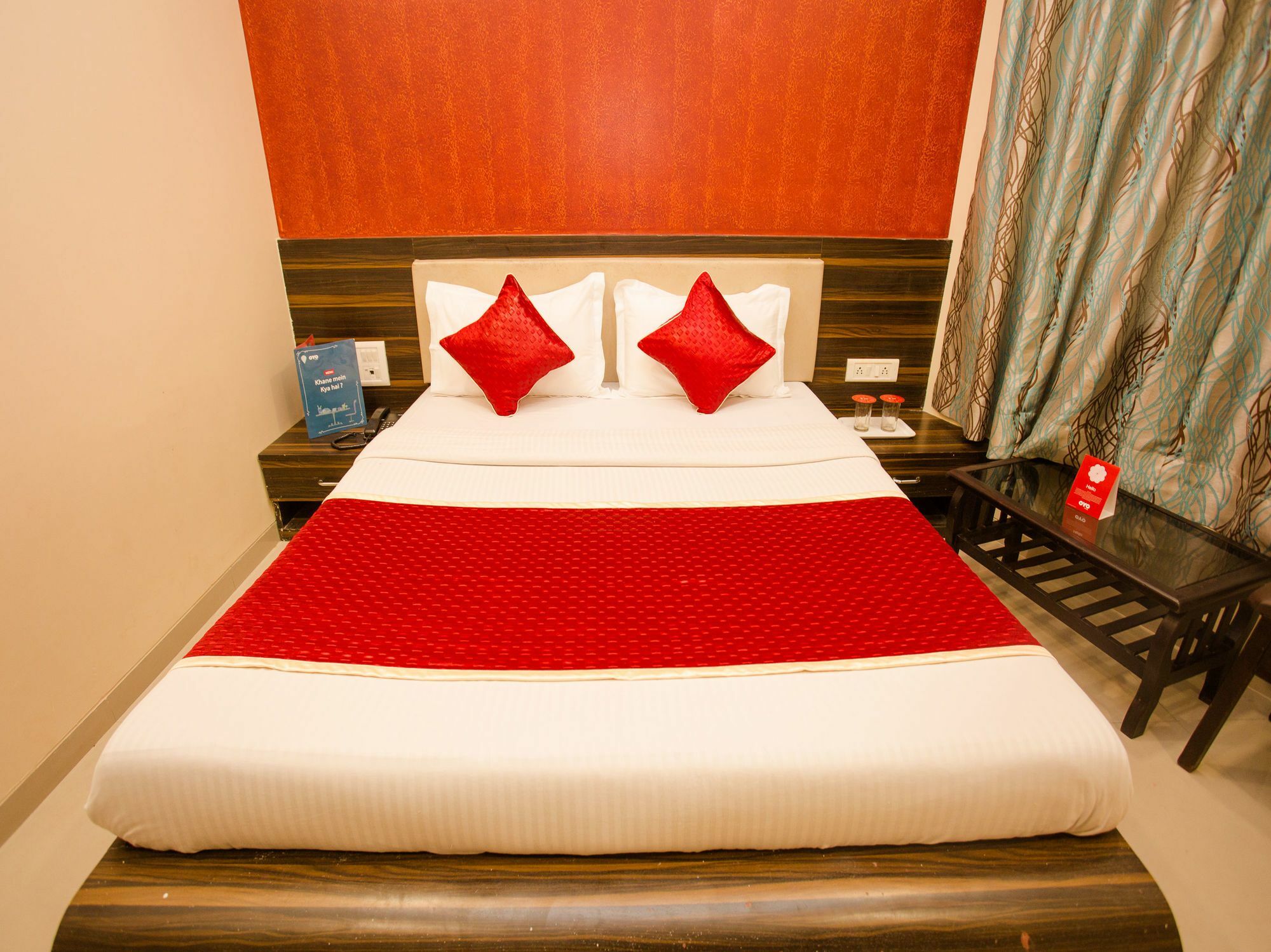 Hotel Adore Palace Bombaj Zewnętrze zdjęcie